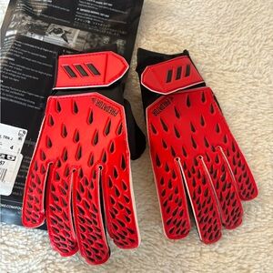 Predator soccer gloves size 4